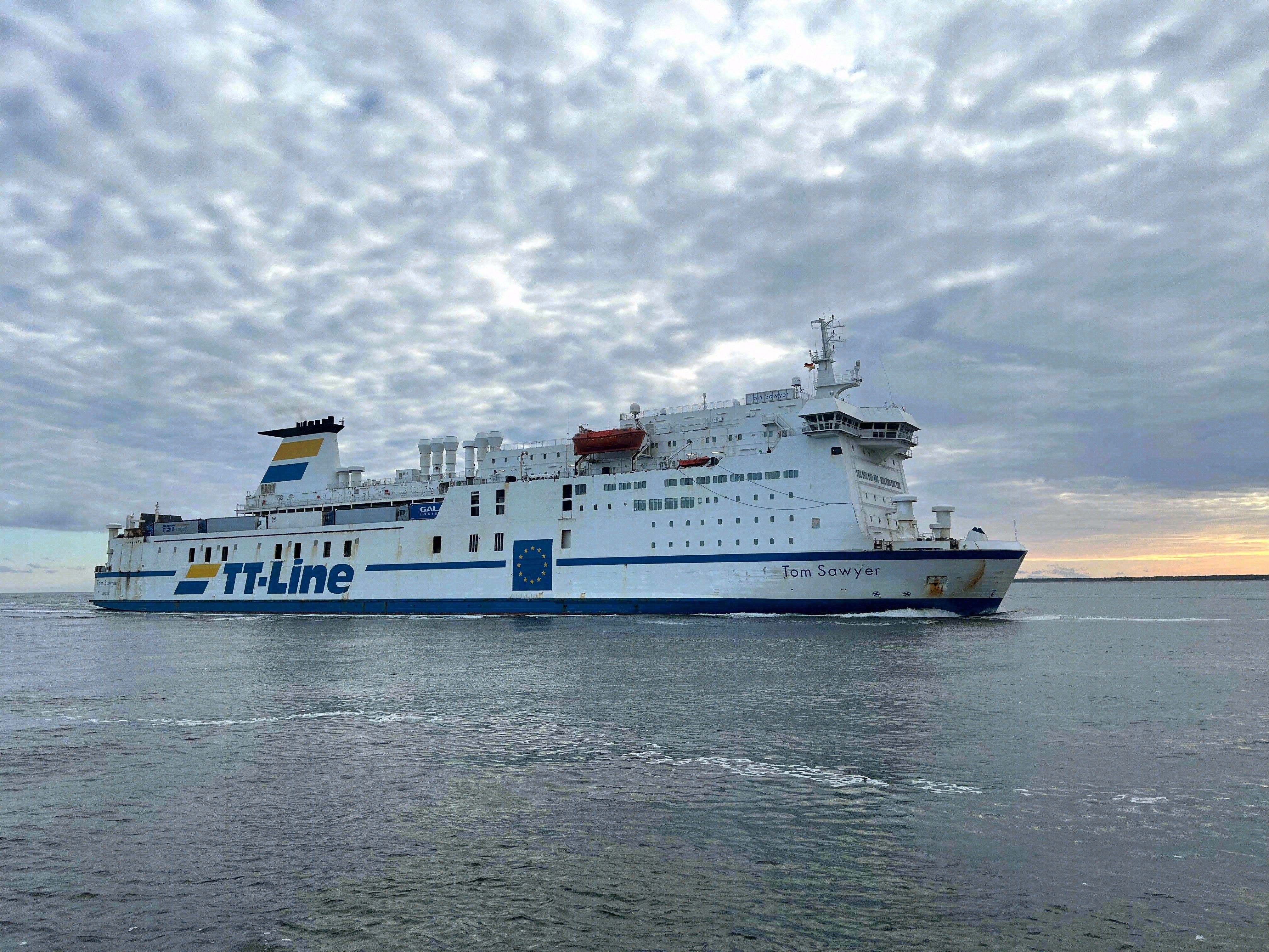 Ferry en el Báltico entre Rostock y la lituana Klaipėda
